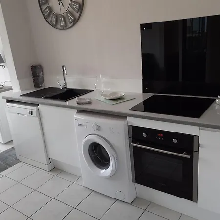 Les Rivages De Rochelongues, T3, Piscine, Clim, Parking *