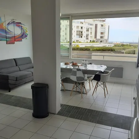 Les Rivages De Rochelongues, T3, Piscine, Clim, Parking