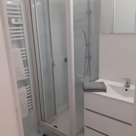 Les Rivages De Rochelongues, T3, Piscine, Clim, Parking Appartement