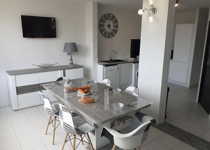 Appartamento Les Rivages De Rochelongues, T3, Piscine, Clim, Parking *